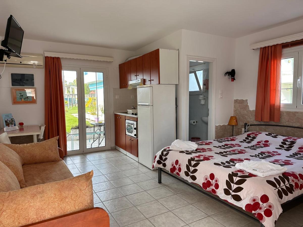 7Syn7 Aparthotel Oreoi Exterior photo